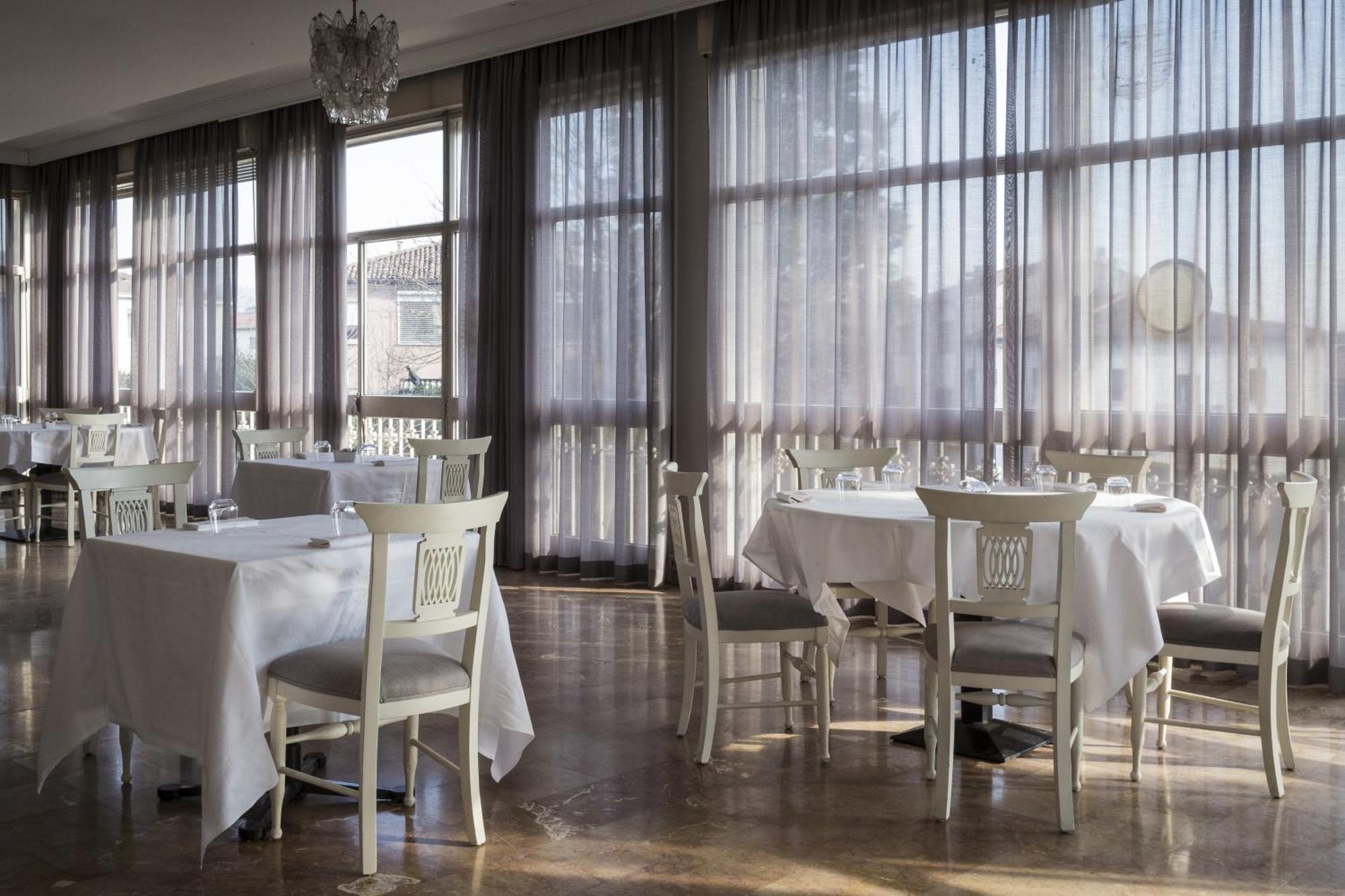 Hotel Beatrice Есте Екстериор снимка